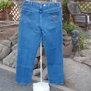 Men's jeans red cap good condition Blue Size 38 dash 34 Leg insane 32 inches